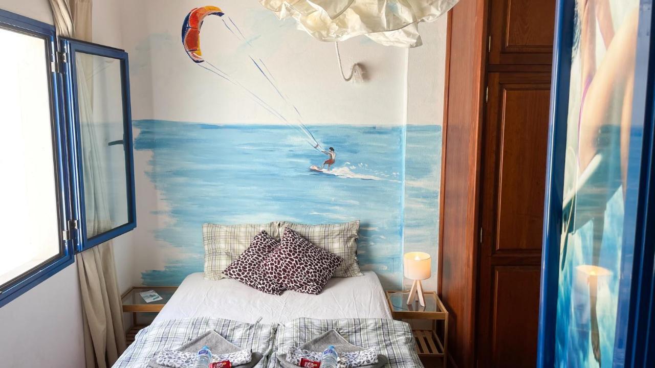 Red Star Surf & Yoga Camp Lanzarote Hostel ฟามารา ภายนอก รูปภาพ