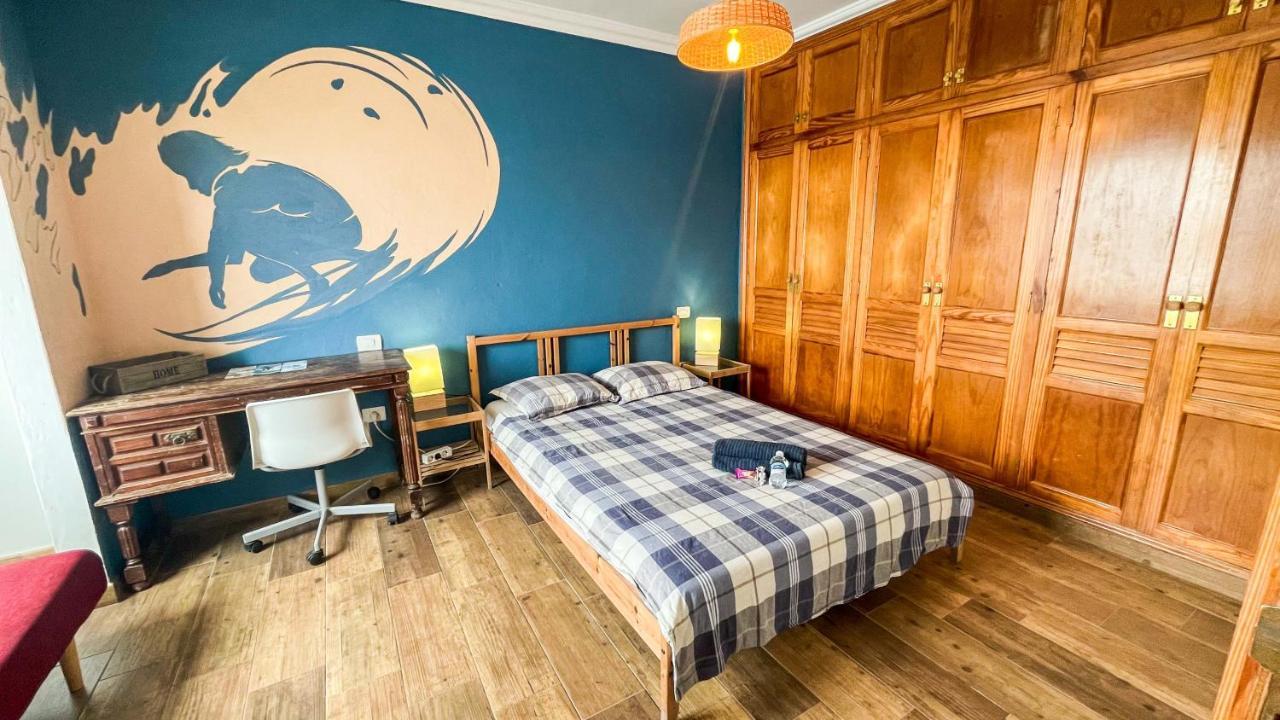 Red Star Surf & Yoga Camp Lanzarote Hostel ฟามารา ภายนอก รูปภาพ