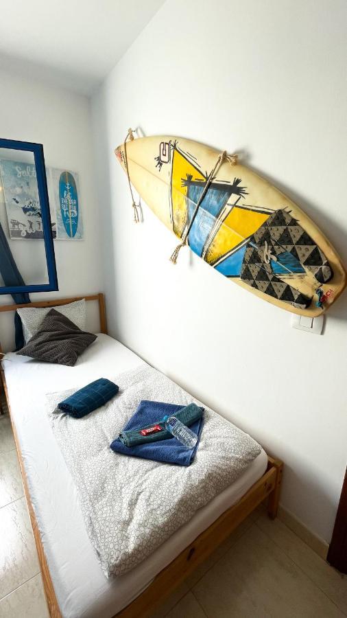 Red Star Surf & Yoga Camp Lanzarote Hostel ฟามารา ภายนอก รูปภาพ